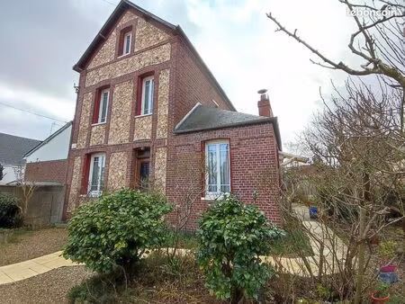 maison 6 pièces 137 m²