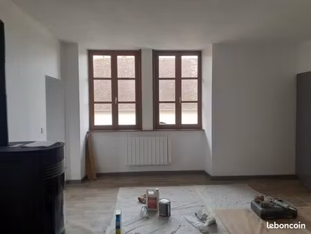 logement f4 rue de la cure