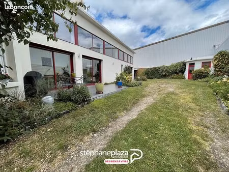maison 7 pièces 173 m²