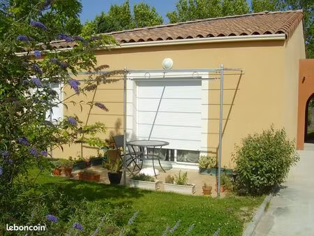 location pavillon t2 dans résidence seniors bleu soleil à 13140 miramas