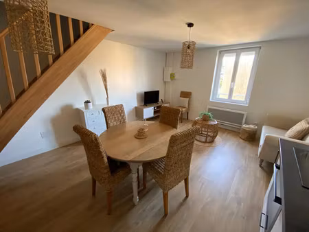 location appartement 2 pièces meublé à feneu (49460) : à louer 2 pièces meublé / feneu