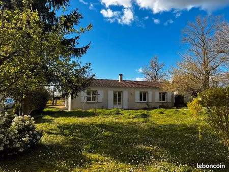 pavillon pp + jardin+3 chambres