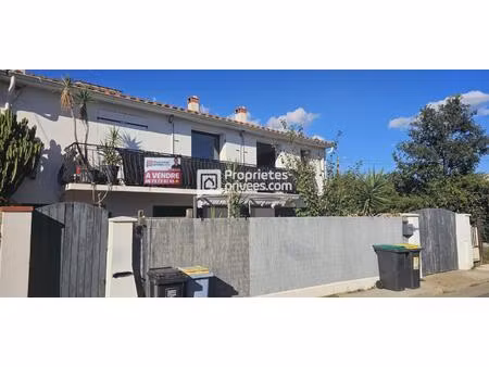 maison saint laurent de la salanque de 180 m2 divisée en deux appartements