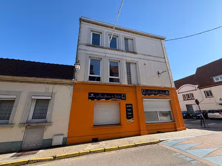 immeuble guines 5 pièce(s) 150 m2