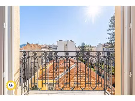 nice centre - quartier des musiciens - 4 pieces vide