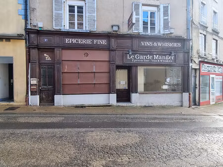 local commercial amberieu en bugey en plein centre ville