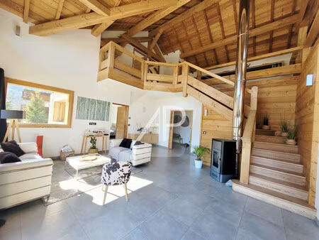 magnifique chalet dans un cadre idyllique