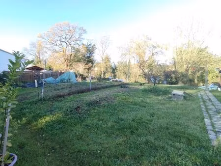 terrain 750m²  divatte sur loire (44450)