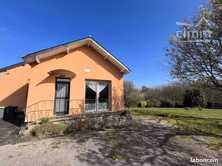 maison 80 m² rougé