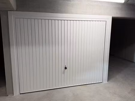 ? box / cave à louer – hem (rue jules guesde)