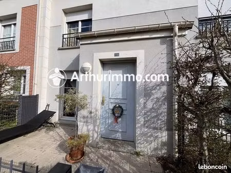 maison de ville 4 pièces 80 m²