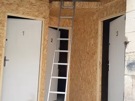 location box / local archives 20 m²