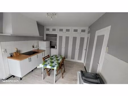 maisonnette meublée indépendante (sans espace extérieur)