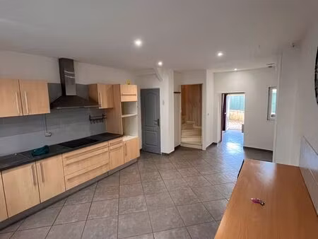 loue maison 3 chambres