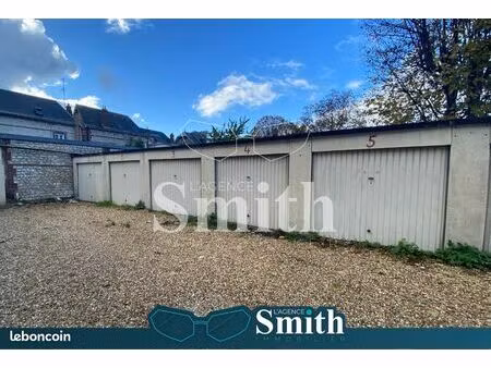 parking/box 15 m² rouen