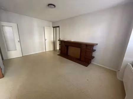 location t2 laissac sans frais d'agence