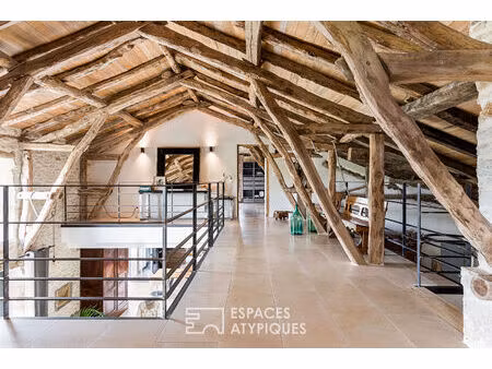 grange de charme rénovée en loft au coeur du quercy