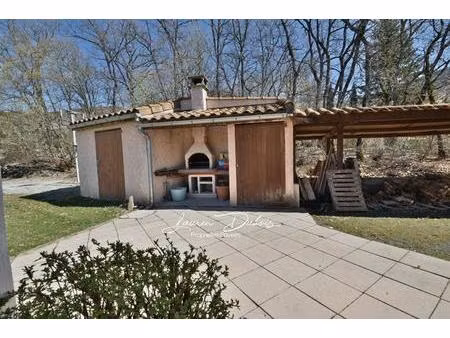 maison familiale de caractère sur terrain de 1 500m²