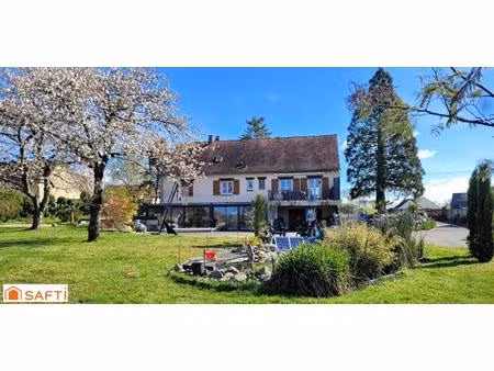 villa d'exception 203m2  5chambres  parc arboré et clos de 6897m2  2 hangards de 130m2