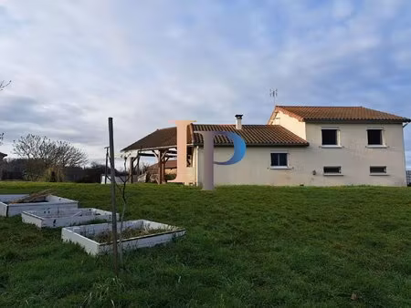 maison familiale village