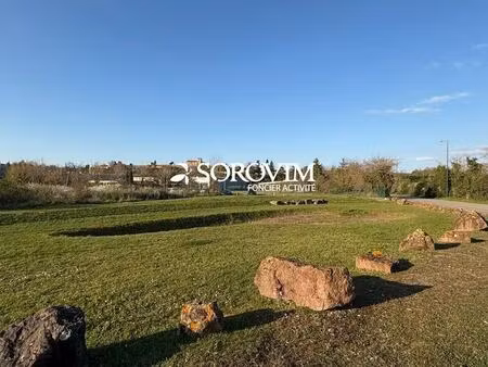 location terrain pusignan 69330 3420m²