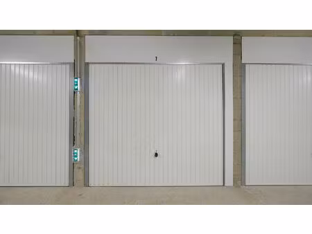 parking / box 0 pièces 15 m² à louer bastia 20200 ? | era immobilier