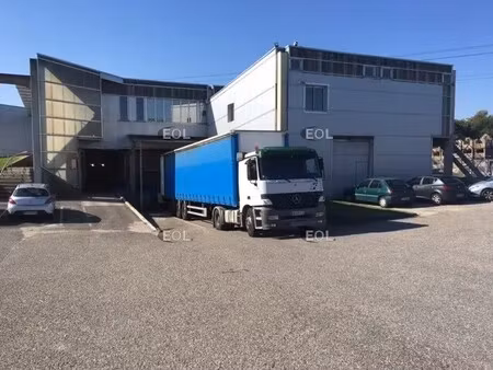 location entrepôt carbon blanc 33560 3022m²