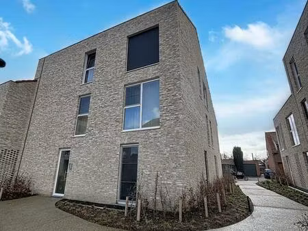 appartement te huur in stabroek met 2 slaapkamers