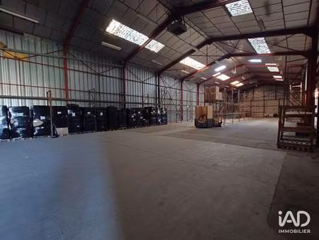 vente local d'activités 1 400 m²