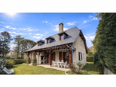 maison à vendre lourdes 8 pièce(s) 166m2 318 000€