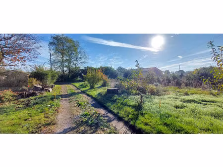 a vendre beau terrain a batir pamiers 587 m2