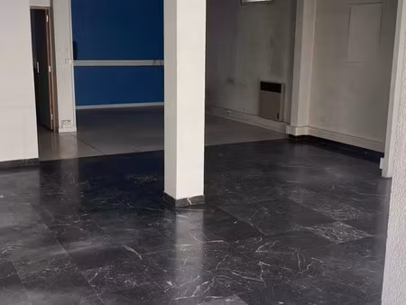 location commerce 4 pièces 155 m² à marseille 13 (13013)