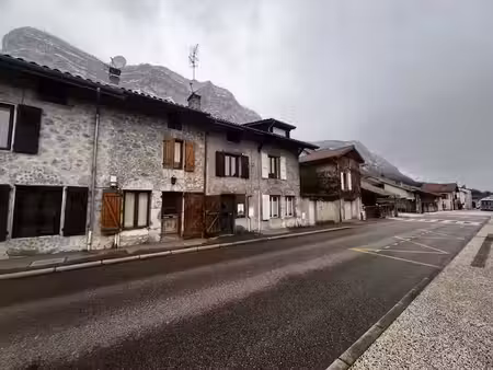 vente maison 4 pièces 66.62 m² à crolles (38920)  169 000 €