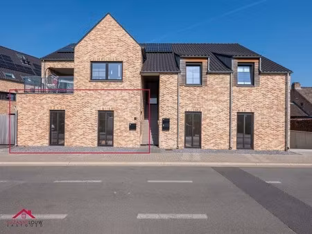 gelijkvloers appartement met ruim terras