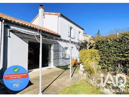 maison de campagne à cernusson (49310)