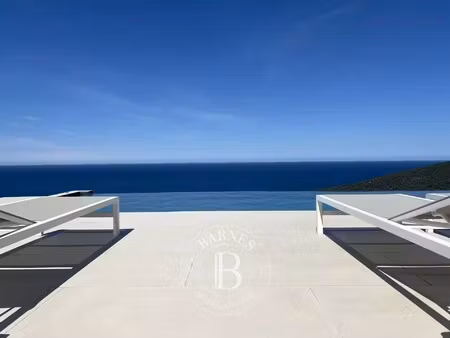 villa de luxe à vendre à corbara : 2 100 000 € | 162m²