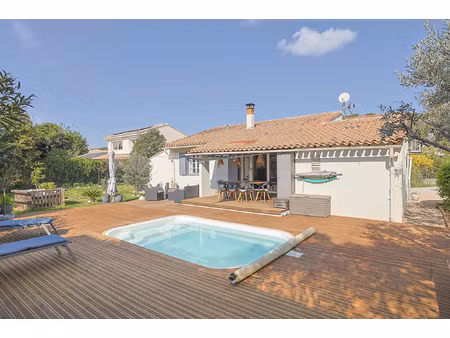 vente maison 4 pièces 81 m² pignans (83790)