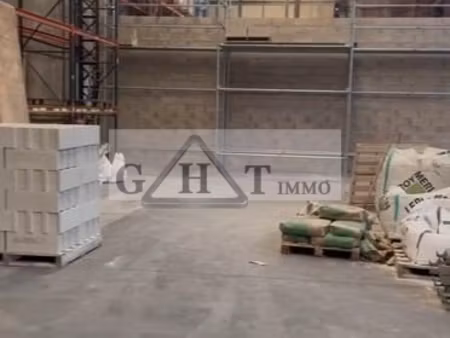 entrepot de 180 m² a vendre chevry-cossigny