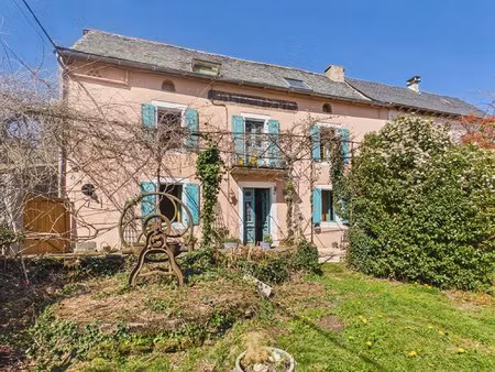 a la limite du tarn et de l'aveyron - maison renovée avec 4 chambres