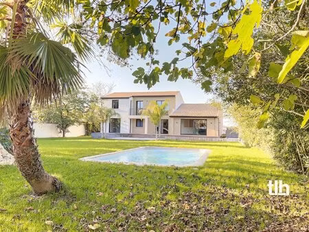 candillargues : superbe villa renovee 6 pieces 227m2 sur 1800m2