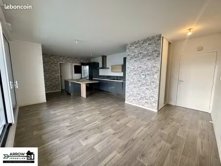 appartement 3 pièces 64 m²