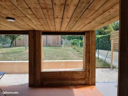 t3 jardin/terrasse proche hôpital