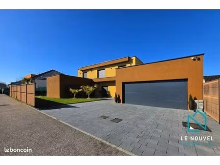 maison 5 pièces 130 m²