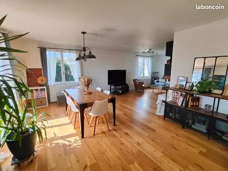 maison 6 pièces 125m2 385 000