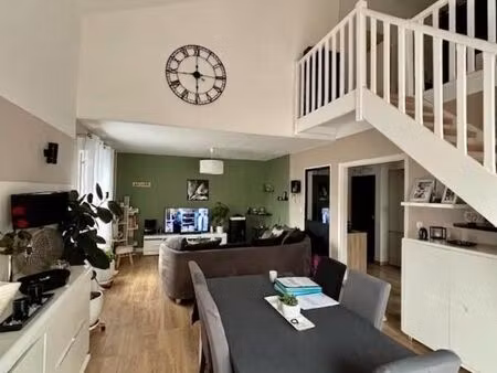 appartement 4 pièces 90 m²