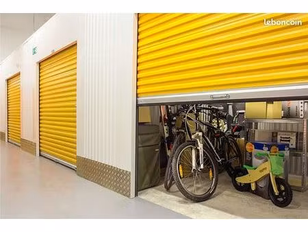 garage/box 2 m² pantin