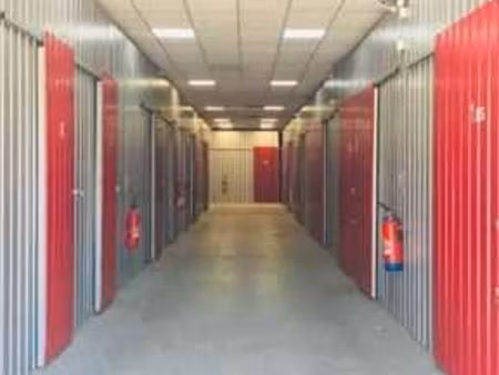 garage/box 2 m² saint priest