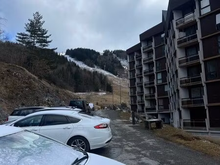 à vendre  studio près des pistes  côte  2000