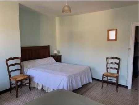 vends maison de village très bon état