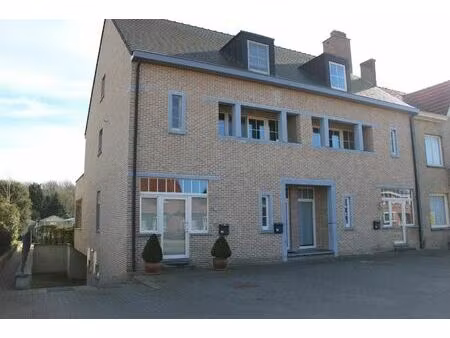 appartement te huur in bilzen-hoeselt met 3 slaapkamers